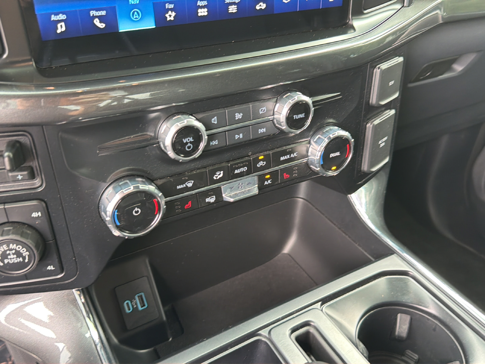 Used 2023 Ford F150 XLT w/ Equipment Group 302A High AWD/4WD image 25