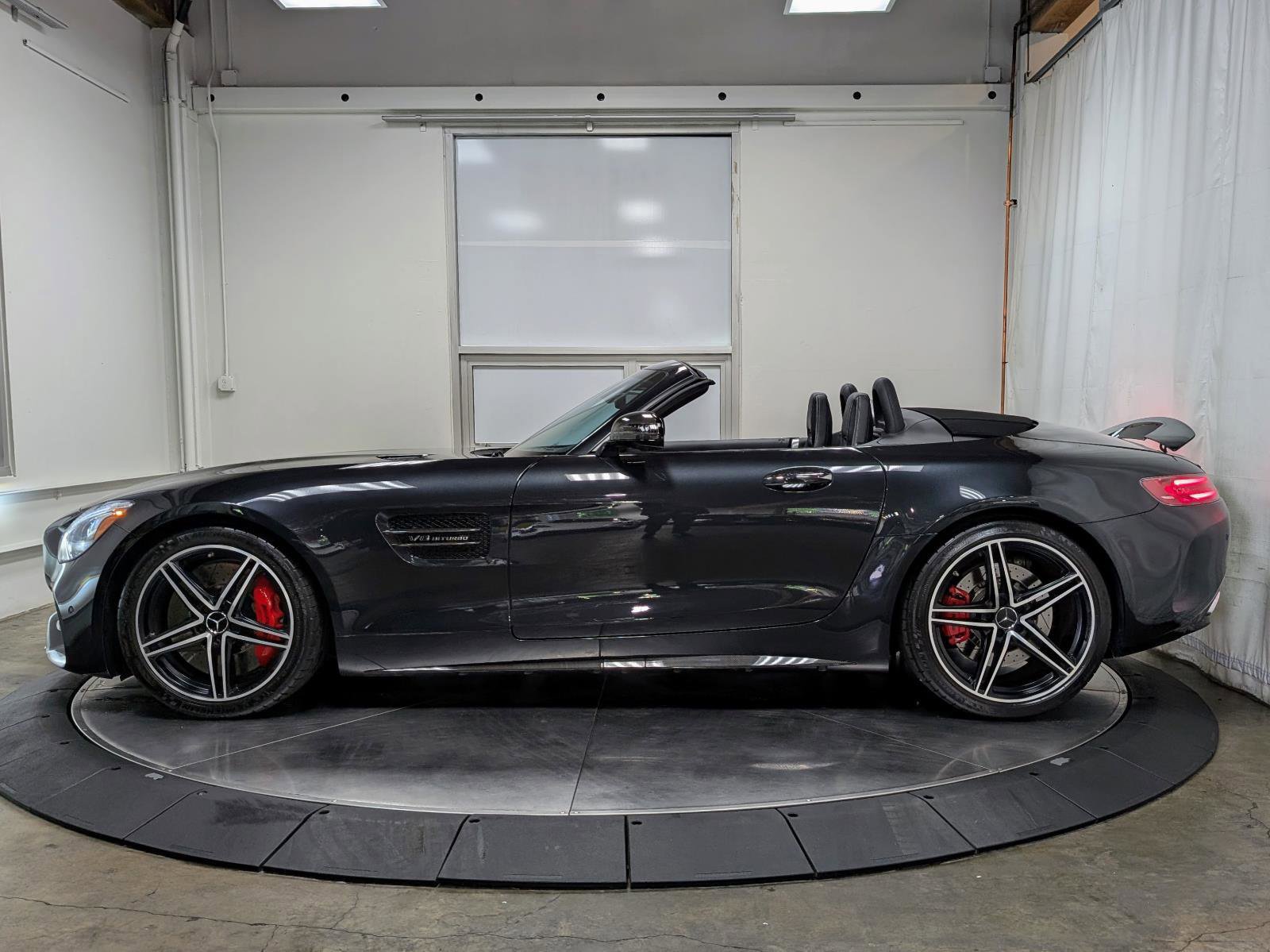 Used 2018 Mercedes-Benz AMG GT C image 6
