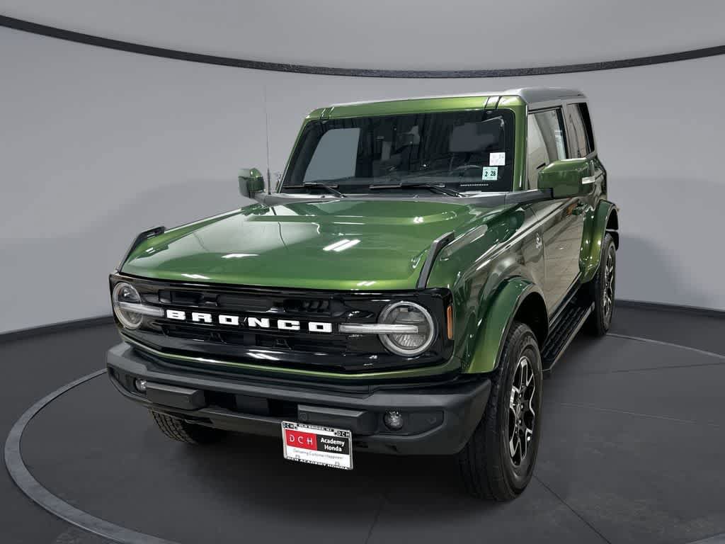 Used 2023 Ford Bronco Outer Banks image 1