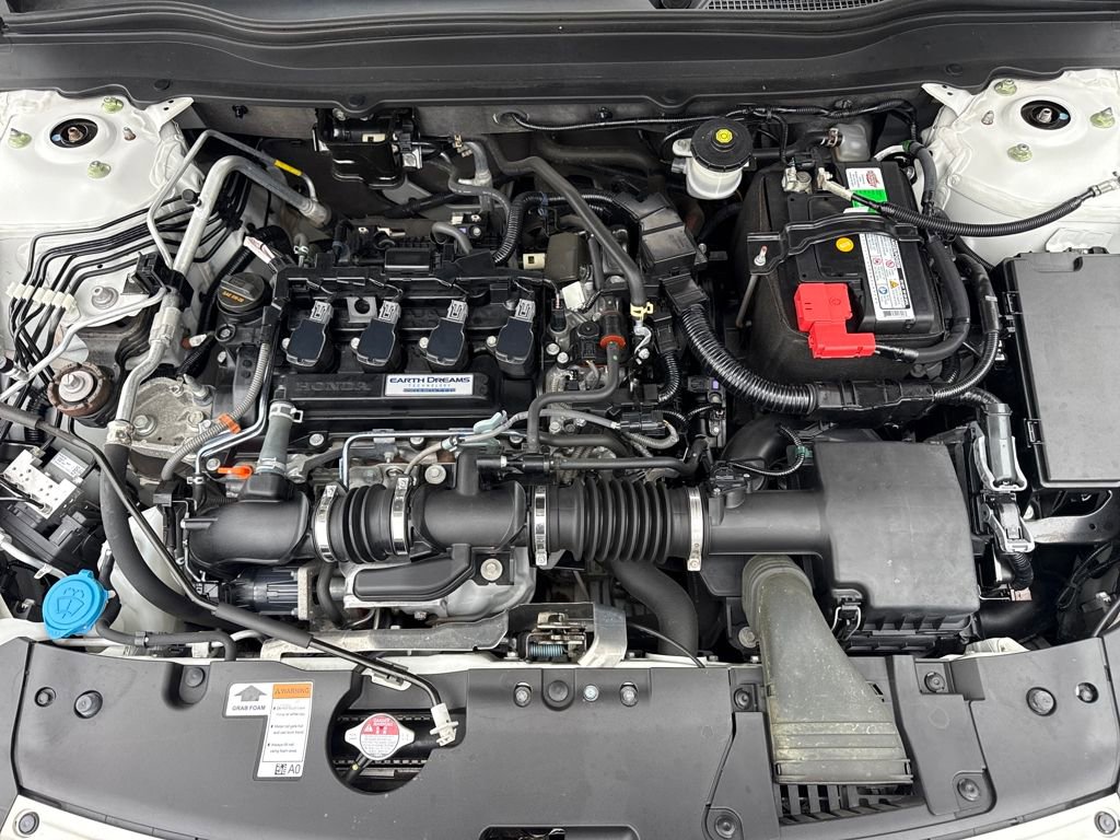 Used 2018 Honda Accord Touring image 30