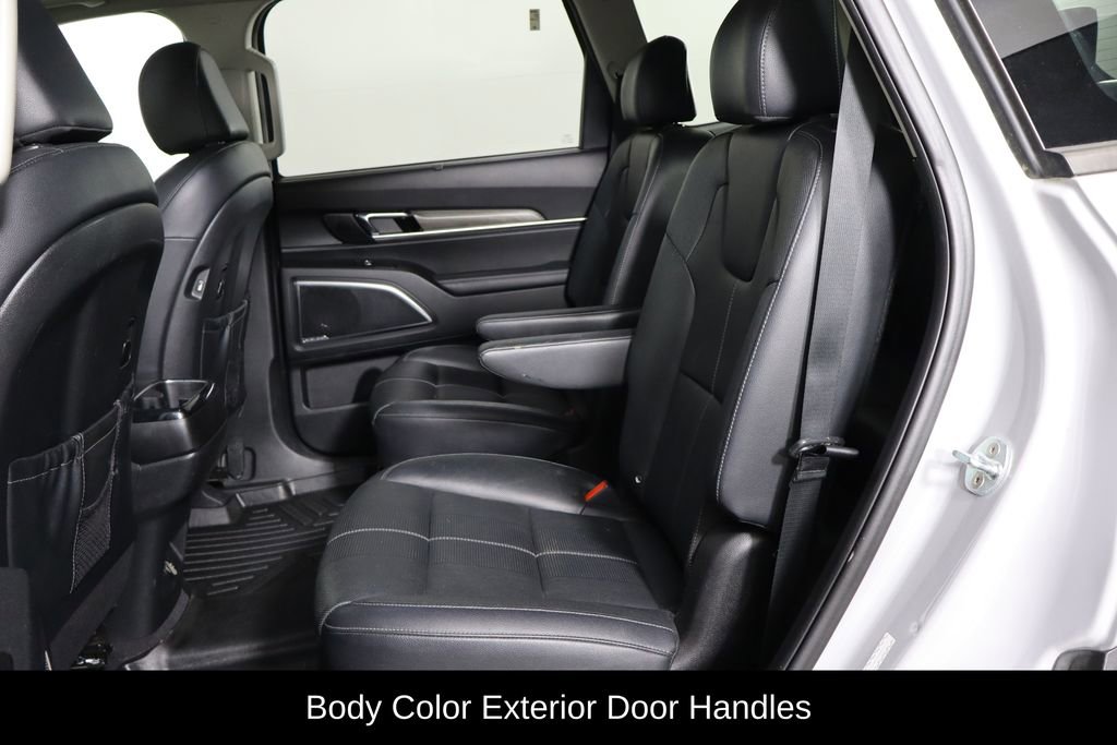 Used 2022 Kia Telluride SX w/ Nightfall Edition Package image 16