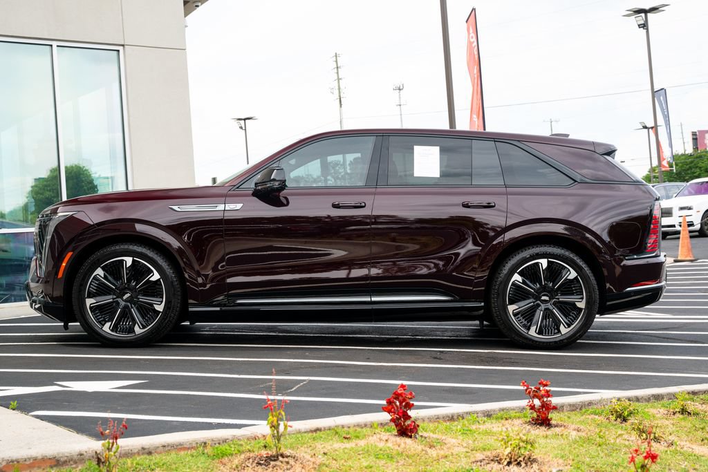 Used 2025 Cadillac Escalade IQ Sport 1 AWD/4WD image 18