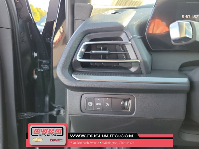 New 2027 Chevrolet Traverse LT w/ Driver Confidence Package FWD image 21