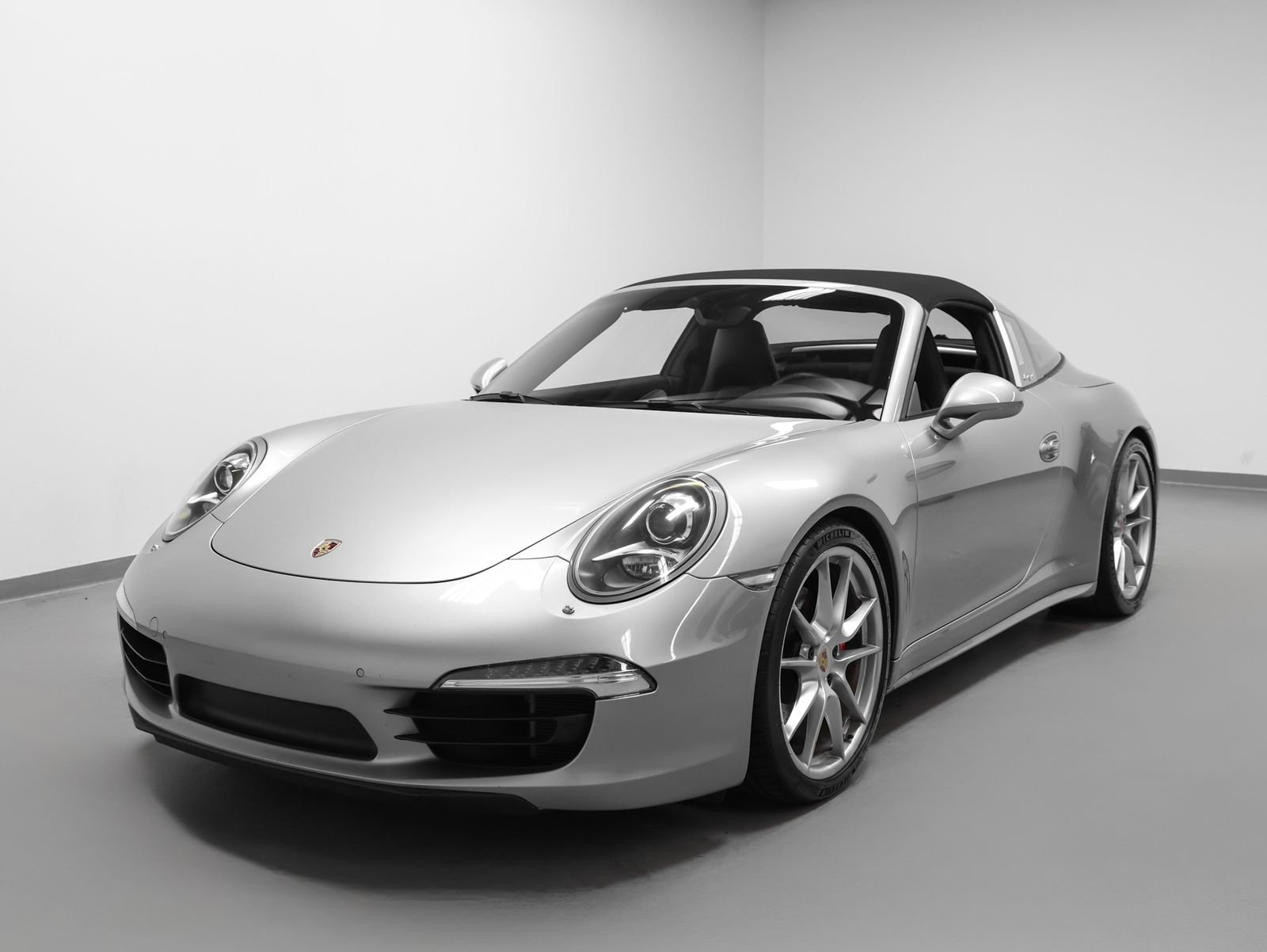Certified 2015 Porsche 911 Targa 4S image 8