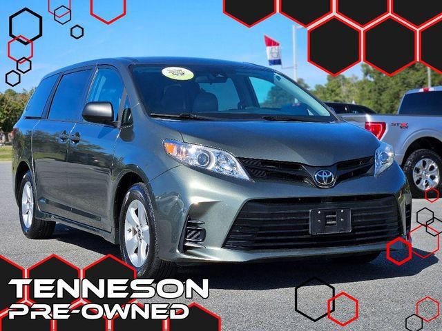 Used 2020 Toyota Sienna L image 1