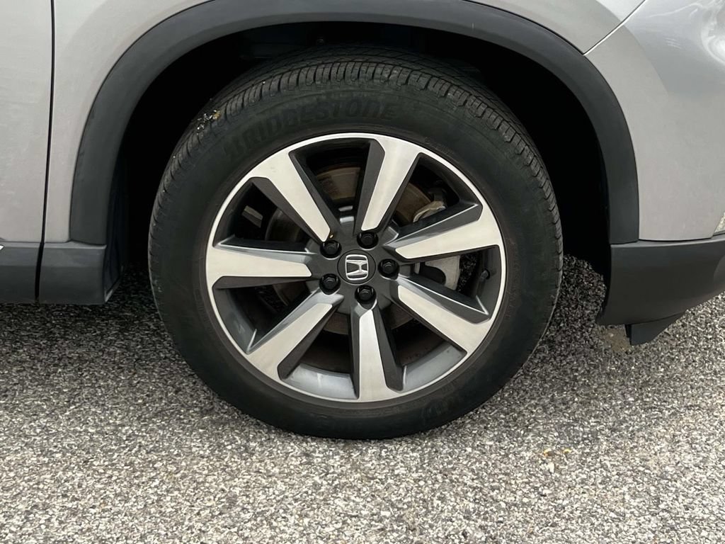 Used 2023 Honda Pilot Elite image 8