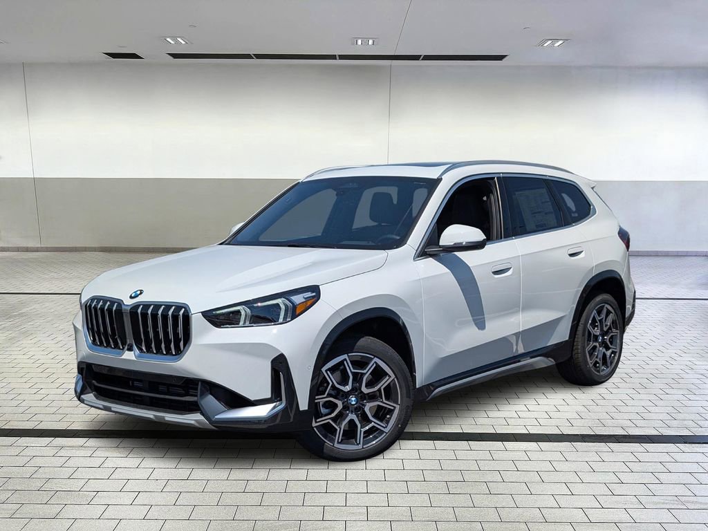 Used 2025 BMW X1 xDrive28i w/ Premium Package image 1