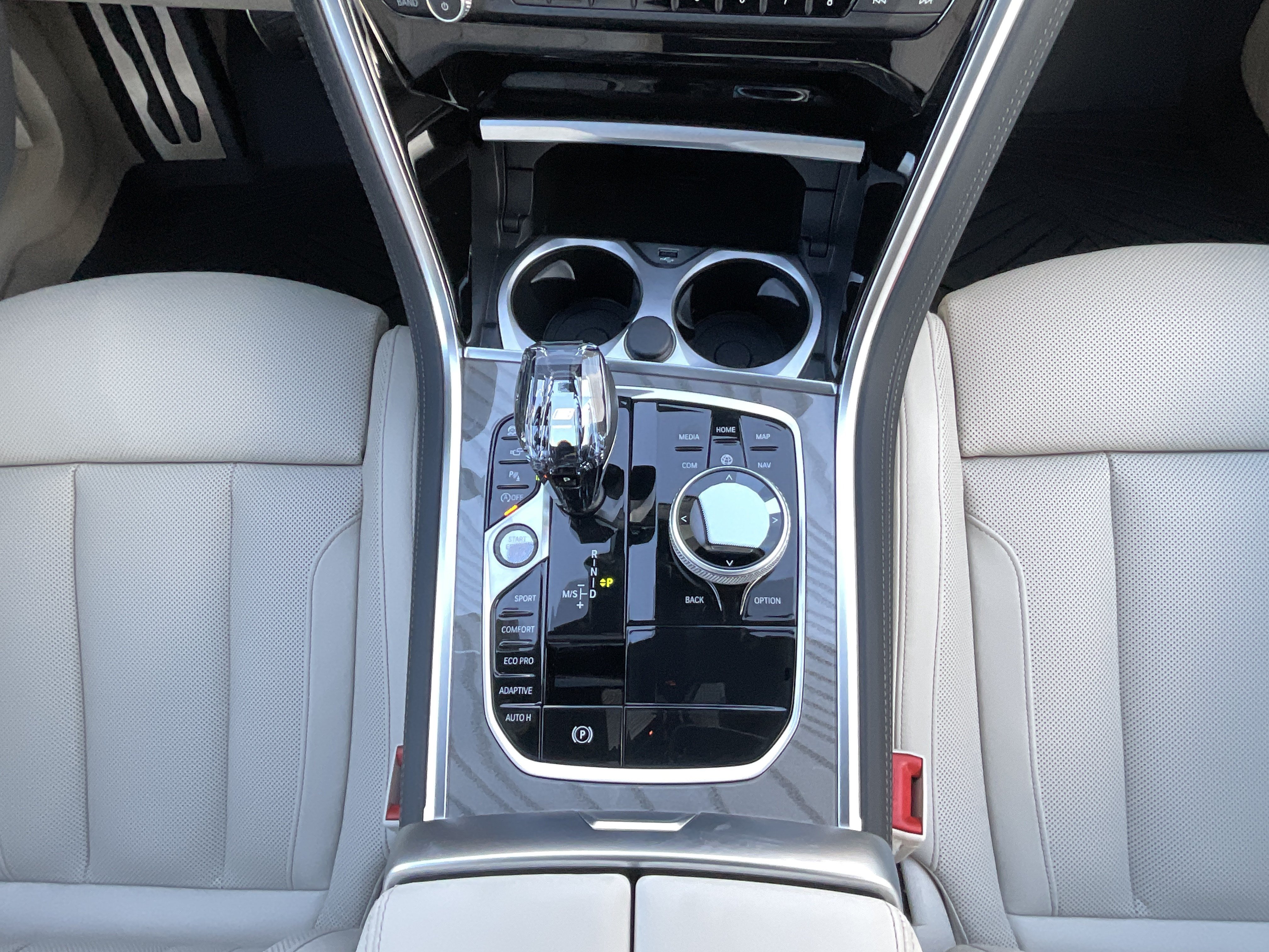 New 2026 BMW 840i RWD image 19