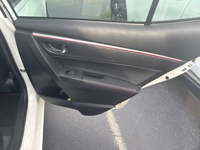 Used 2016 Toyota Corolla S Special Edition FWD image 29