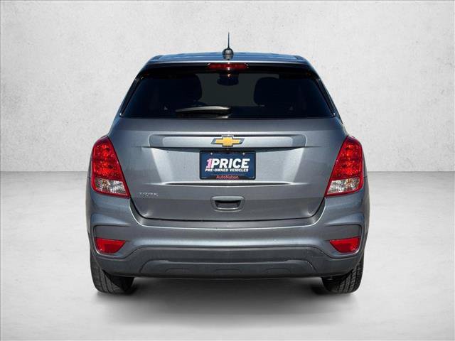 Used 2020 Chevrolet Trax LS w/ Tint and Cruise Package FWD image 6