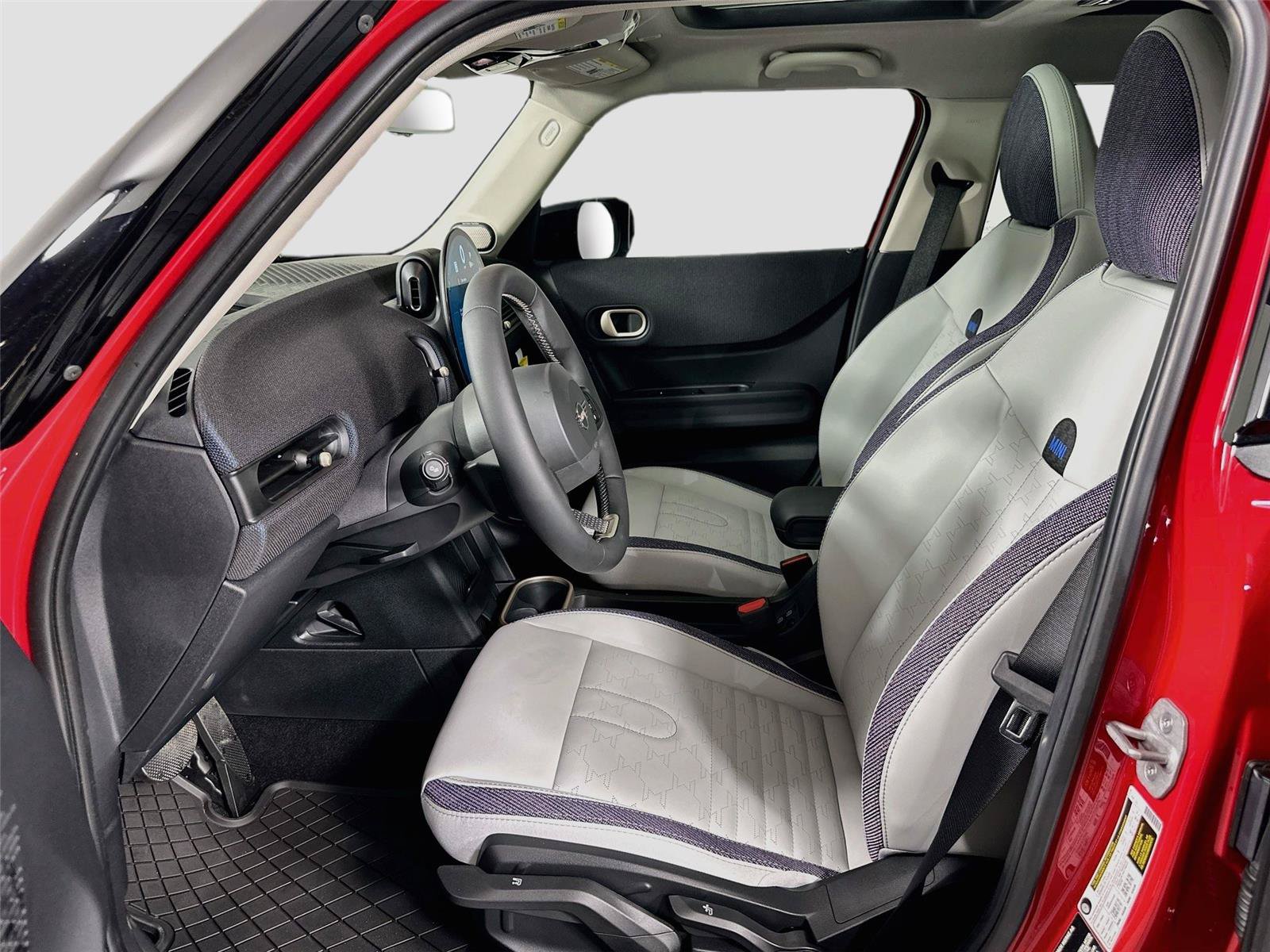Used 2025 MINI Cooper S FWD image 15