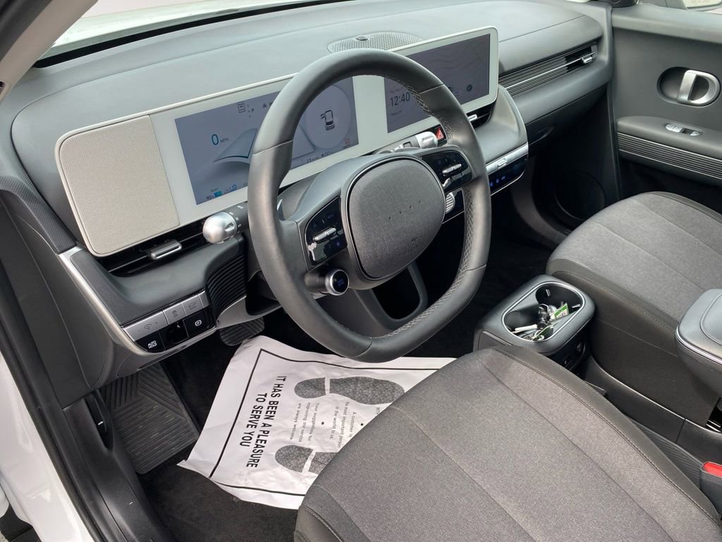 Used 2024 Hyundai Ioniq 5 SEL image 16