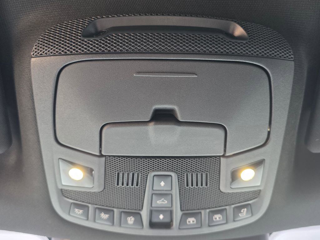 Used 2024 Lincoln Navigator Reserve image 28