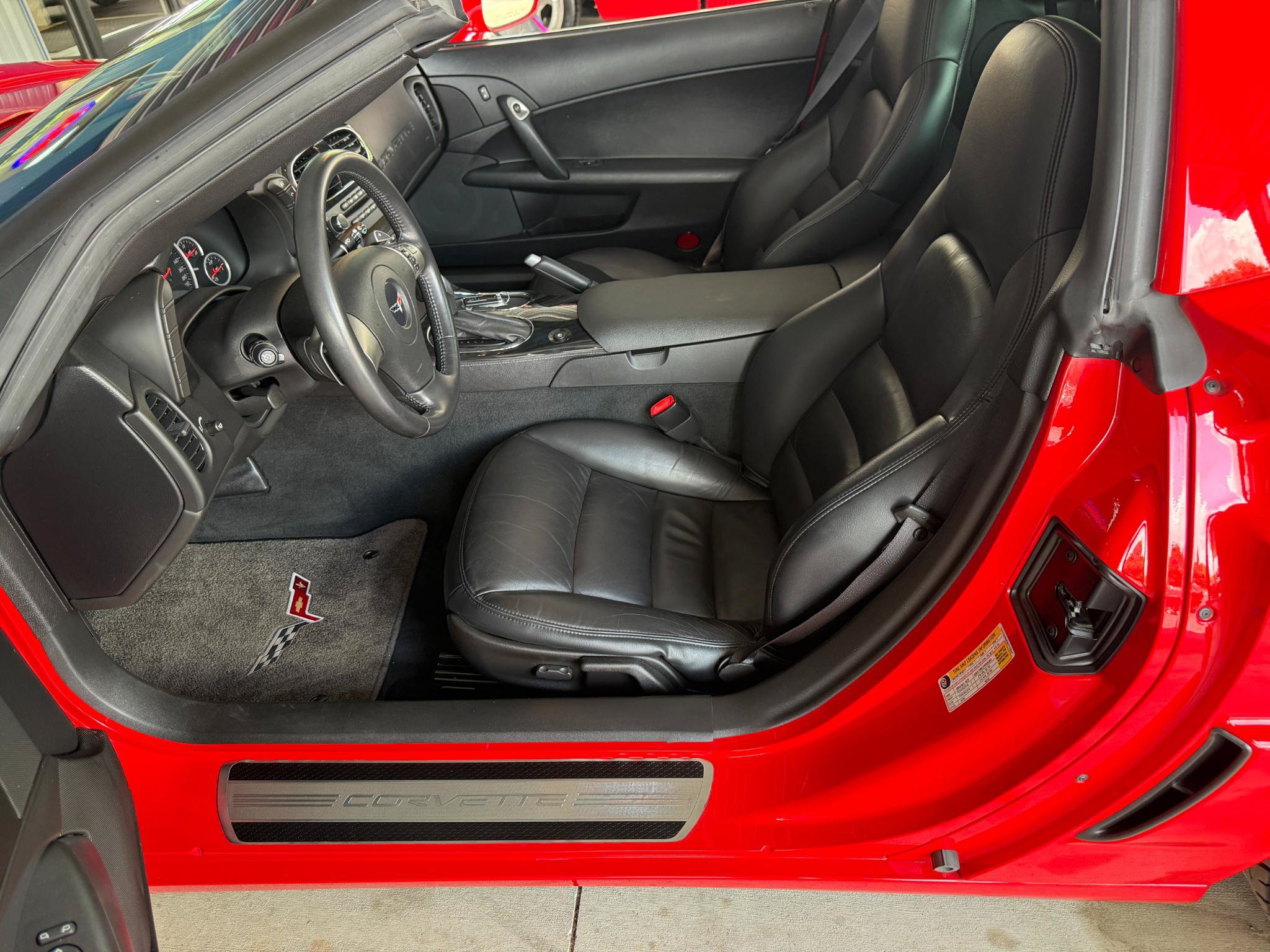 Used 2010 Chevrolet Corvette Grand Sport RWD image 22