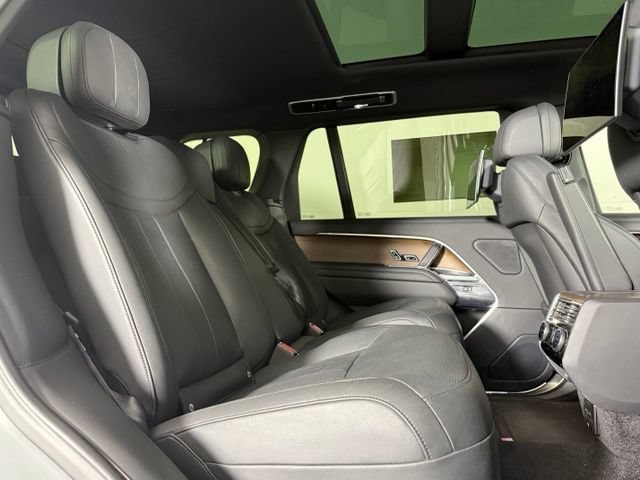 Used 2023 Land Rover Range Rover Long Wheelbase Autobiography AWD/4WD image 29