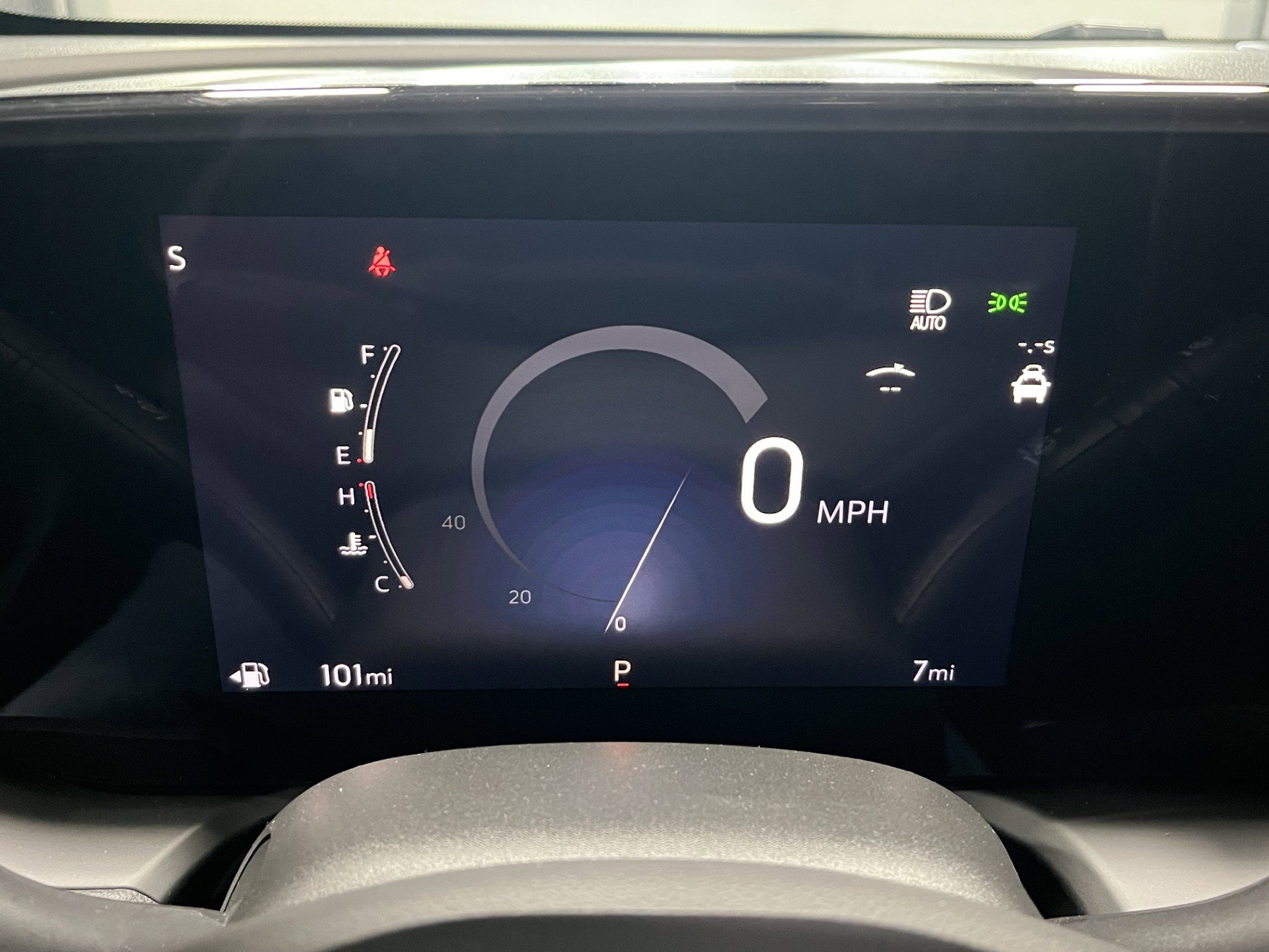 New 2026 Buick Encore GX Avenir w/ Avenir Technology Package AWD/4WD image 14