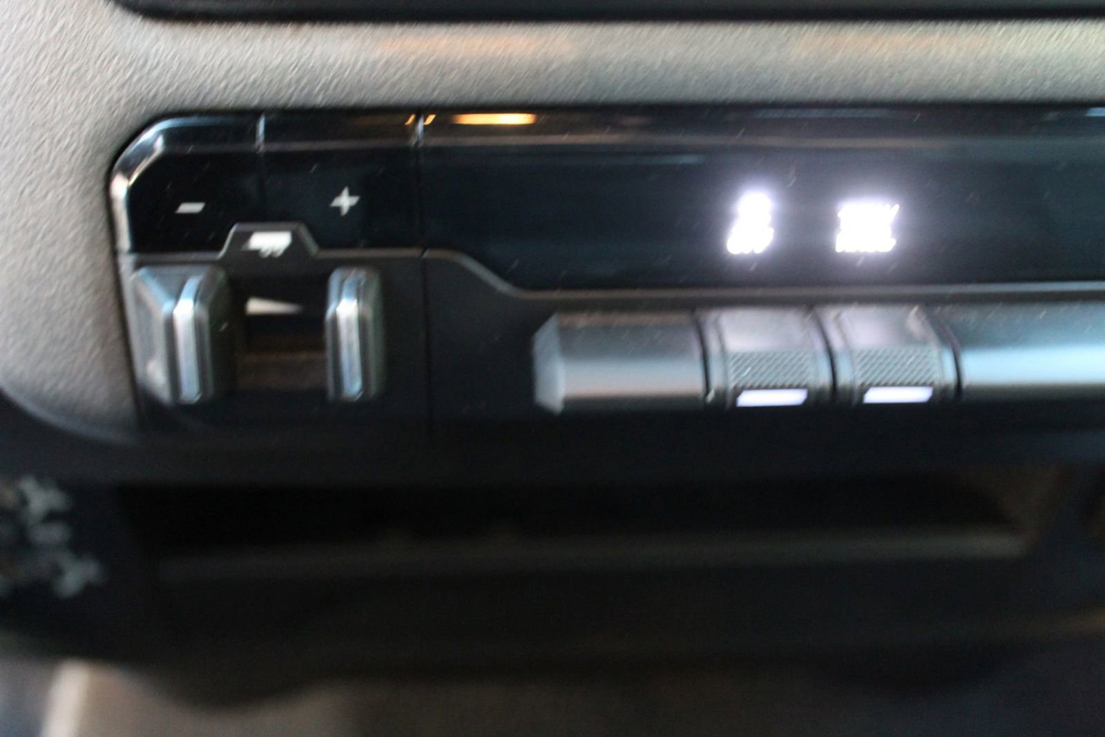 Used 2023 RAM 2500 Tradesman AWD/4WD image 21