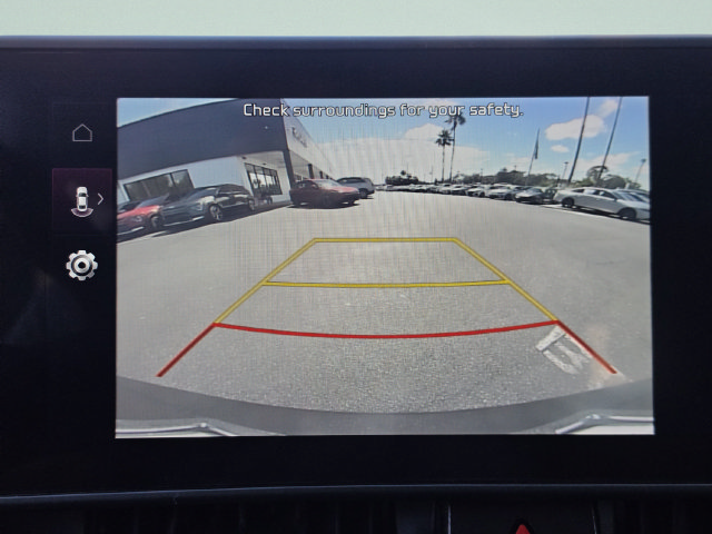 Used 2025 Kia Sportage EX w/ Premium Package FWD image 34