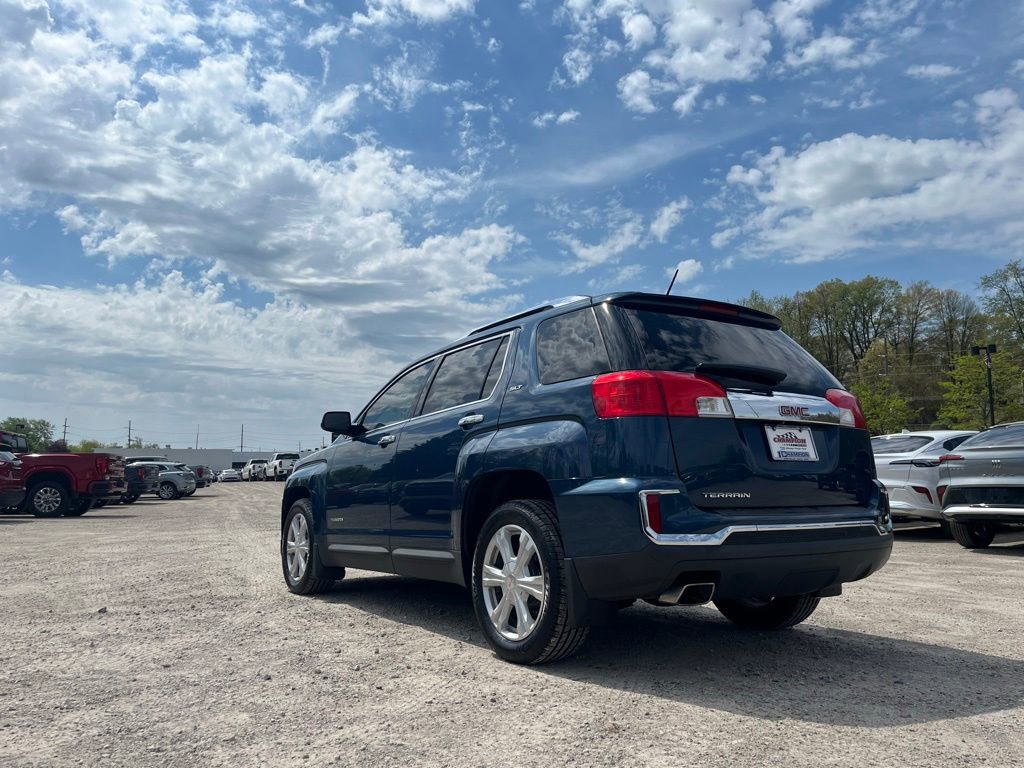 Used 2017 GMC Terrain SLT w/ Open Road Package FWD image 10