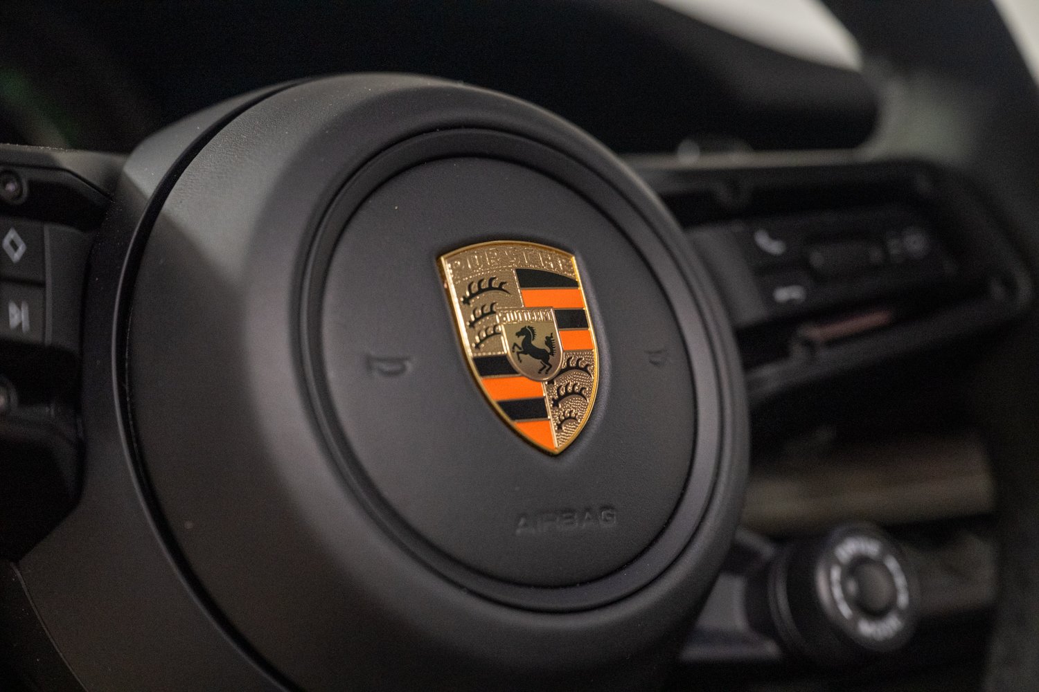 Used 2025 Porsche 911 Turbo S AWD/4WD image 38