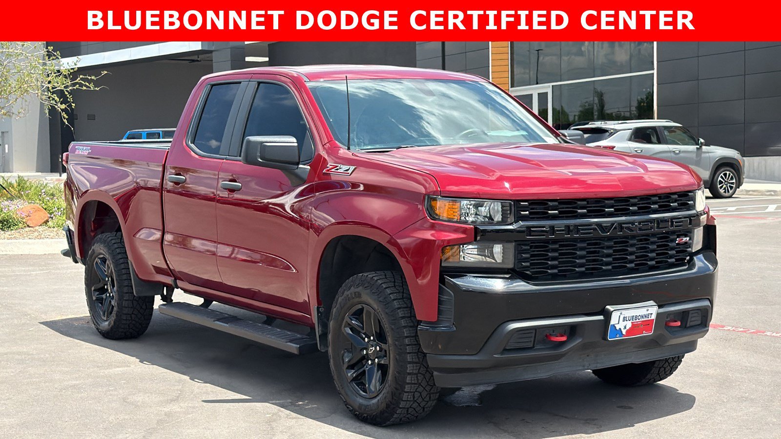 Used 2019 Chevrolet Silverado 1500 Custom Trail Boss w/ Custom Convenience Package AWD/4WD image 3