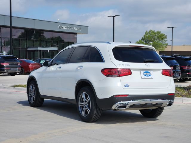 Used 2021 Mercedes-Benz GLC 300 image 4