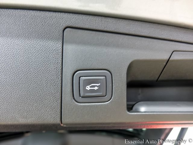 Used 2024 Cadillac XT4 Premium Luxury FWD image 21