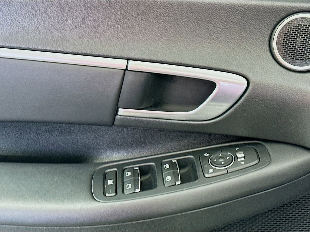 Used 2021 Hyundai Sonata SEL image 17