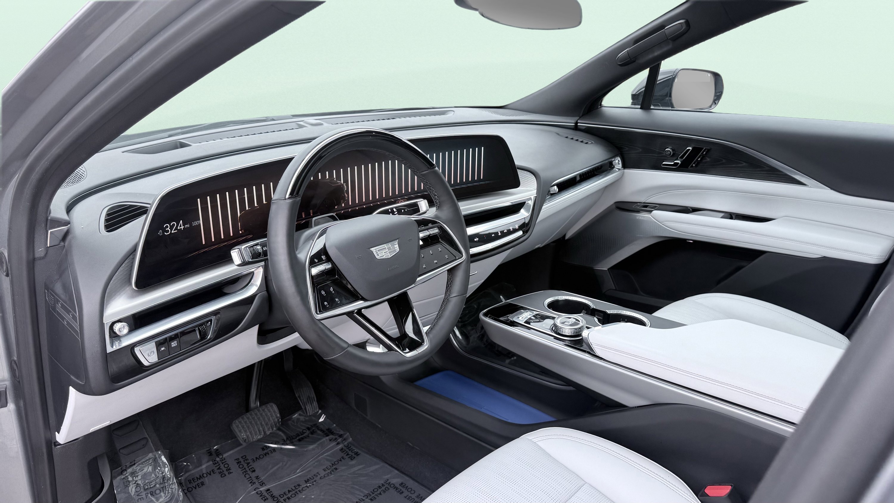 Used 2024 Cadillac Lyriq Luxury image 25