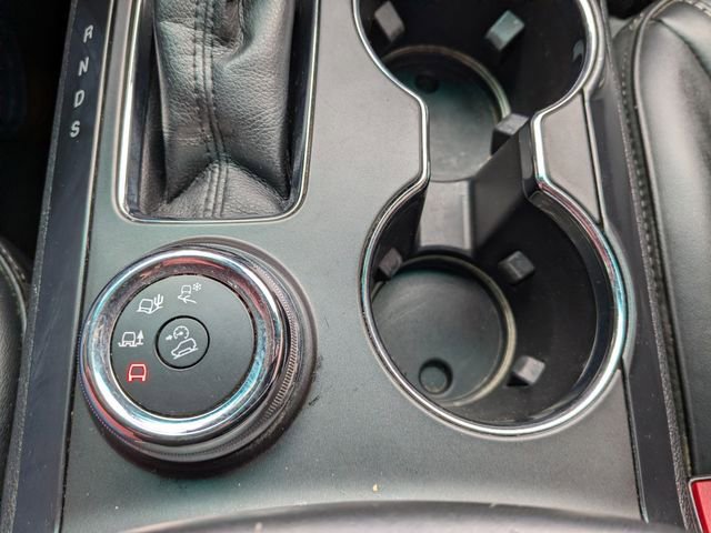 Used 2019 Ford Explorer Platinum image 25