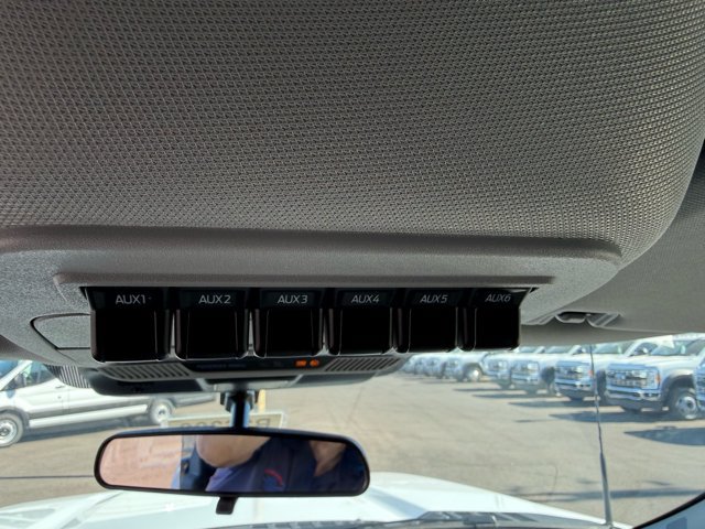 New 2026 Ford F550 4x4 Supercab Super Duty image 10