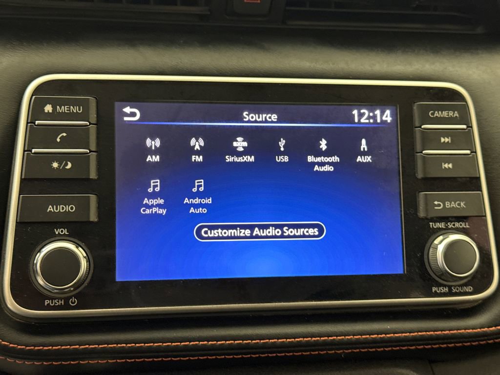 Used 2018 Nissan Kicks SR image 23