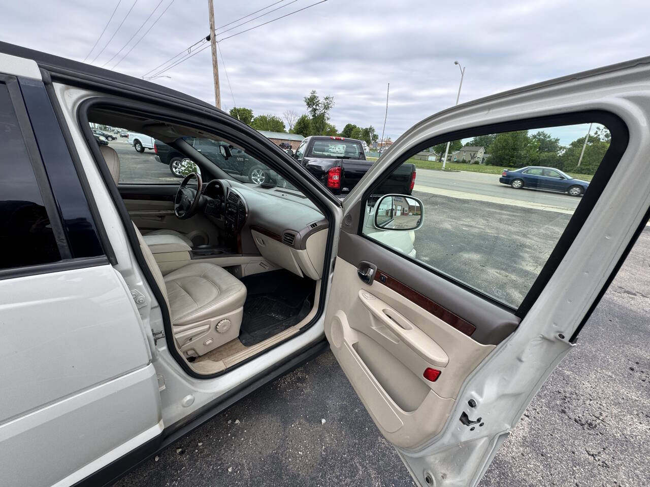 Used 2007 Buick Rendezvous CXL w/ CXL Luxury Package FWD image 22