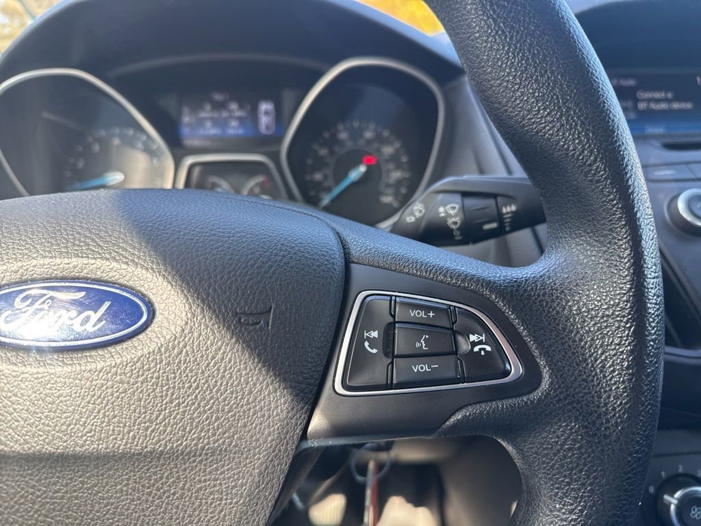 Used 2017 Ford Focus S image 13