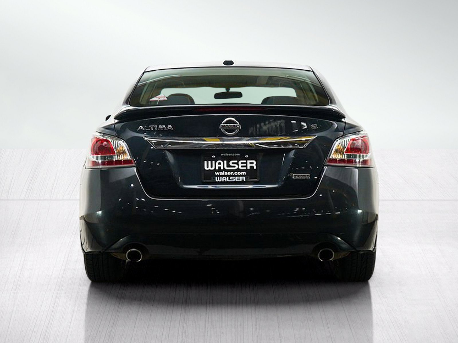 Used 2015 Nissan Altima 2.5 S w/ Special Edition Package FWD image 4
