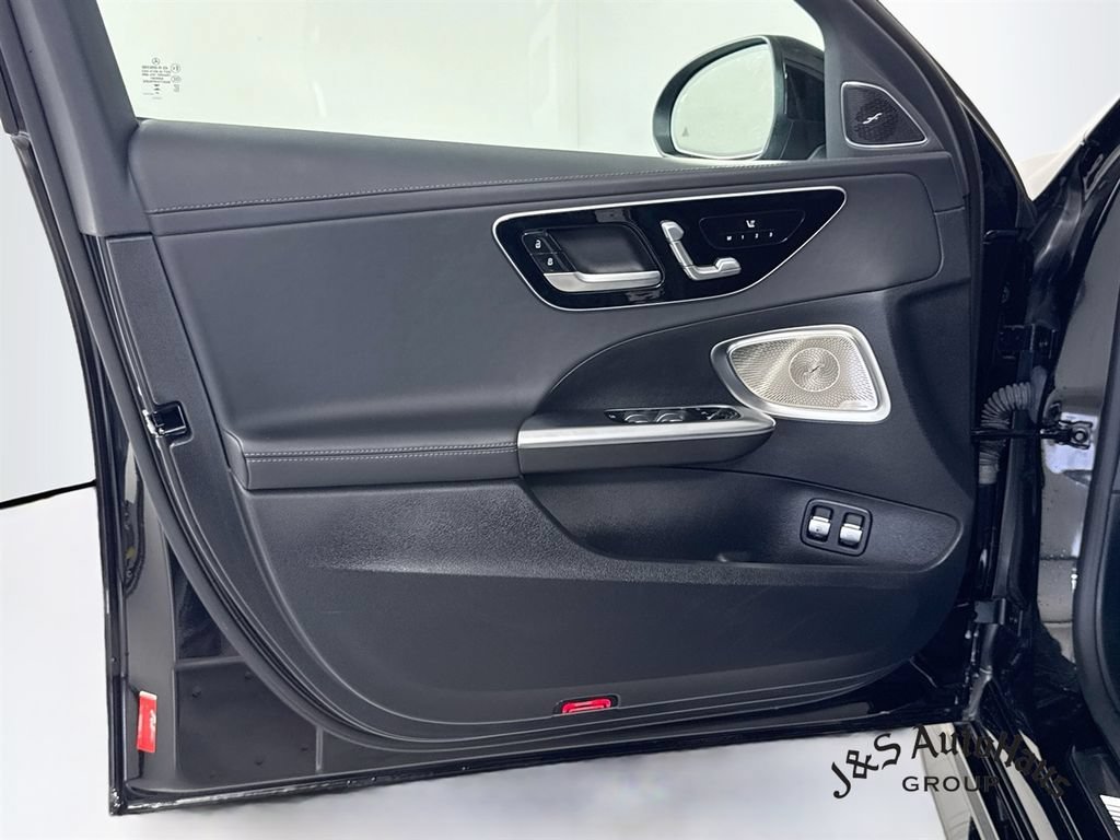 Used 2025 Mercedes-Benz C 36 AMG S image 23