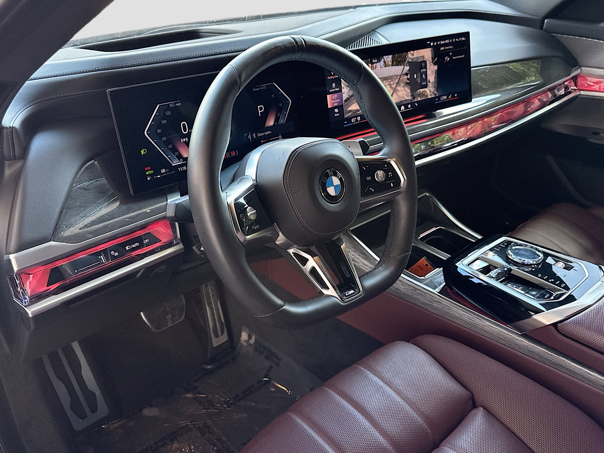 Certified 2024 BMW 760i xDrive w/ Premium Package 2 image 9