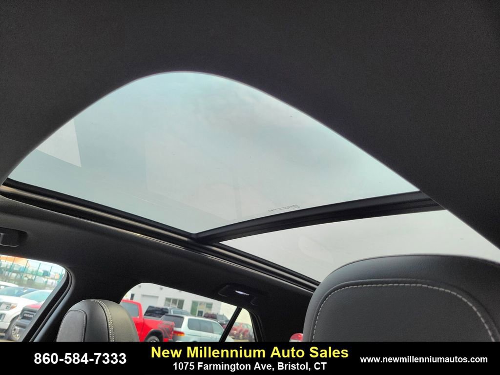 Used 2024 Chevrolet Blazer EV LT image 20