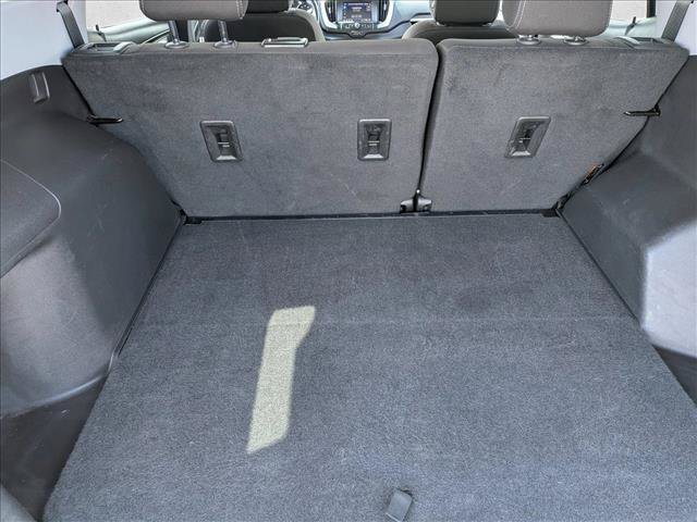 Used 2024 GMC Terrain SLE FWD image 6
