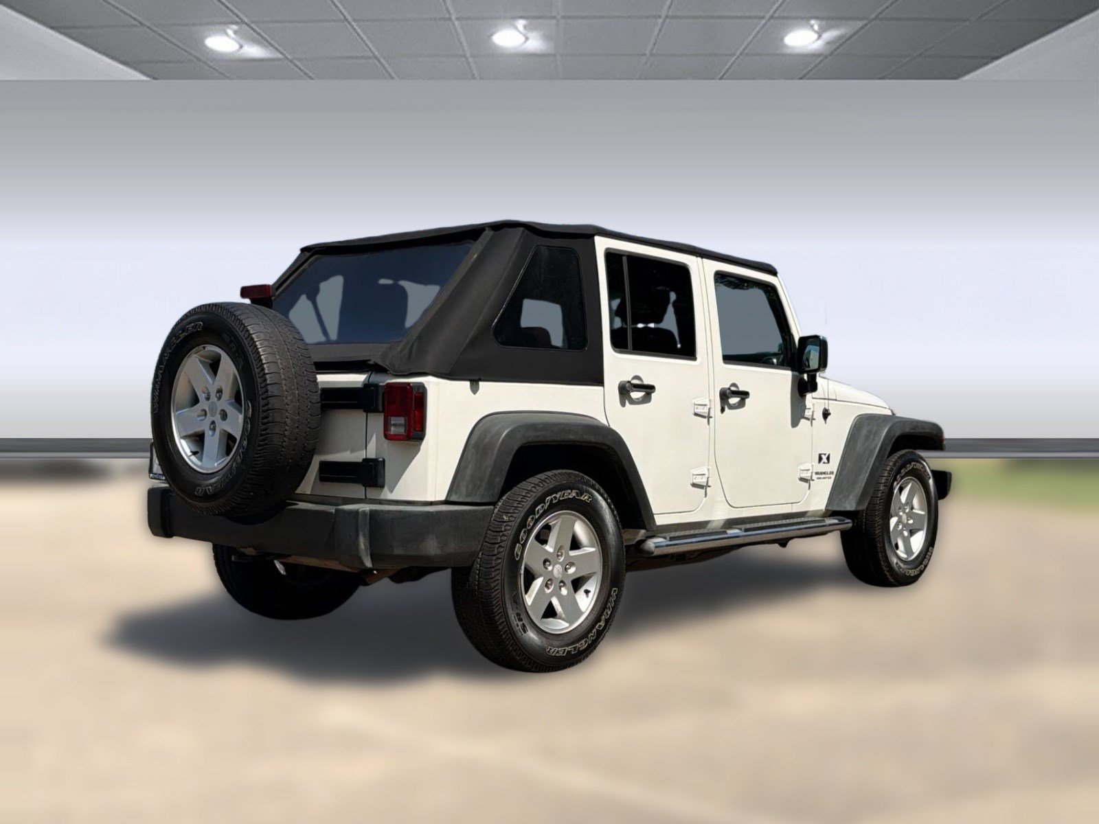 Used 2007 Jeep Wrangler Unlimited X RWD image 9