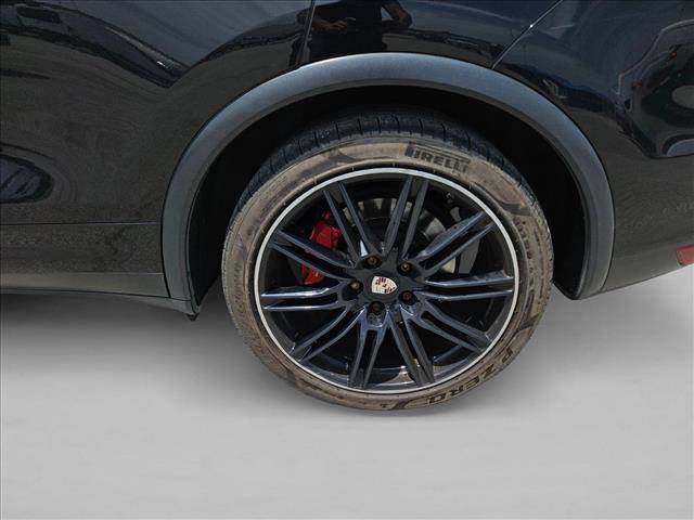 Used 2012 Porsche Cayenne Turbo AWD/4WD image 9