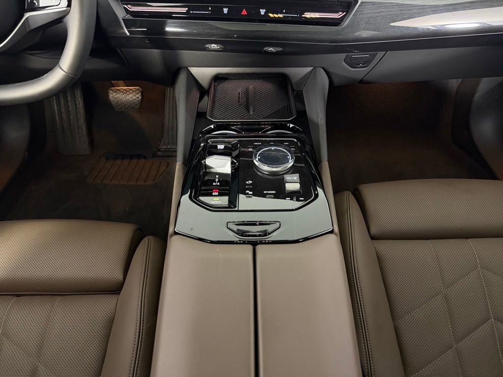 Used 2026 BMW 530i image 17