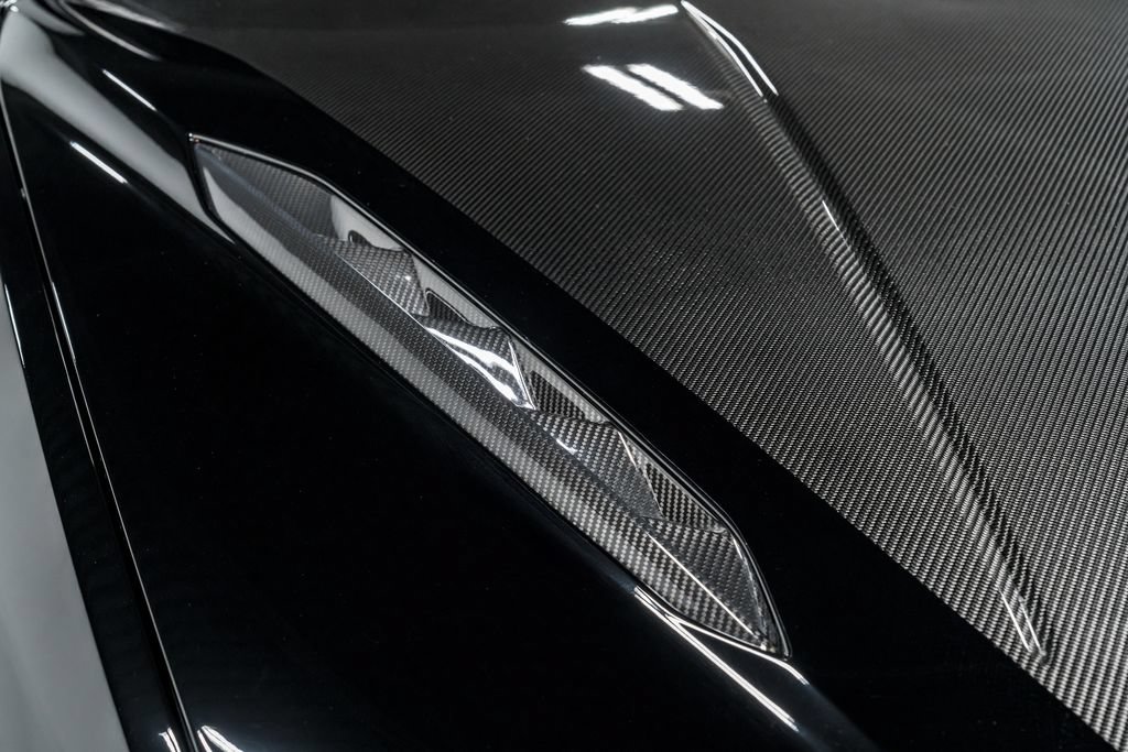 Used 2024 Lamborghini Urus Performante AWD/4WD image 53