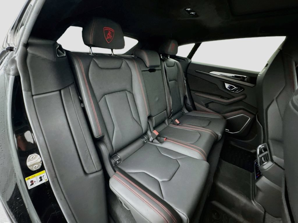 Used 2024 Lamborghini Urus S AWD/4WD image 30