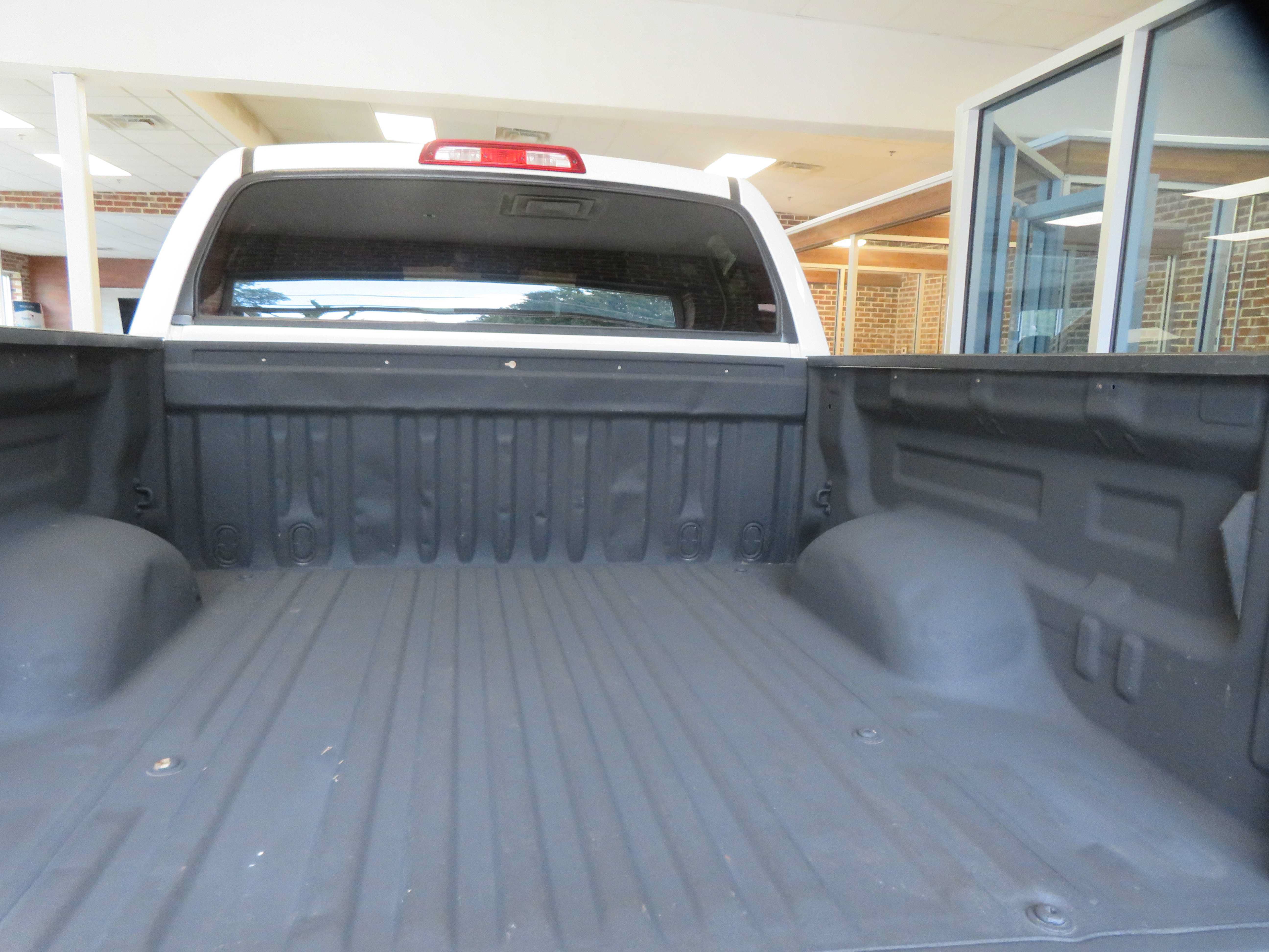 Used 2018 Toyota Tundra SR5 w/ SR5 Upgrade Package AWD/4WD image 52