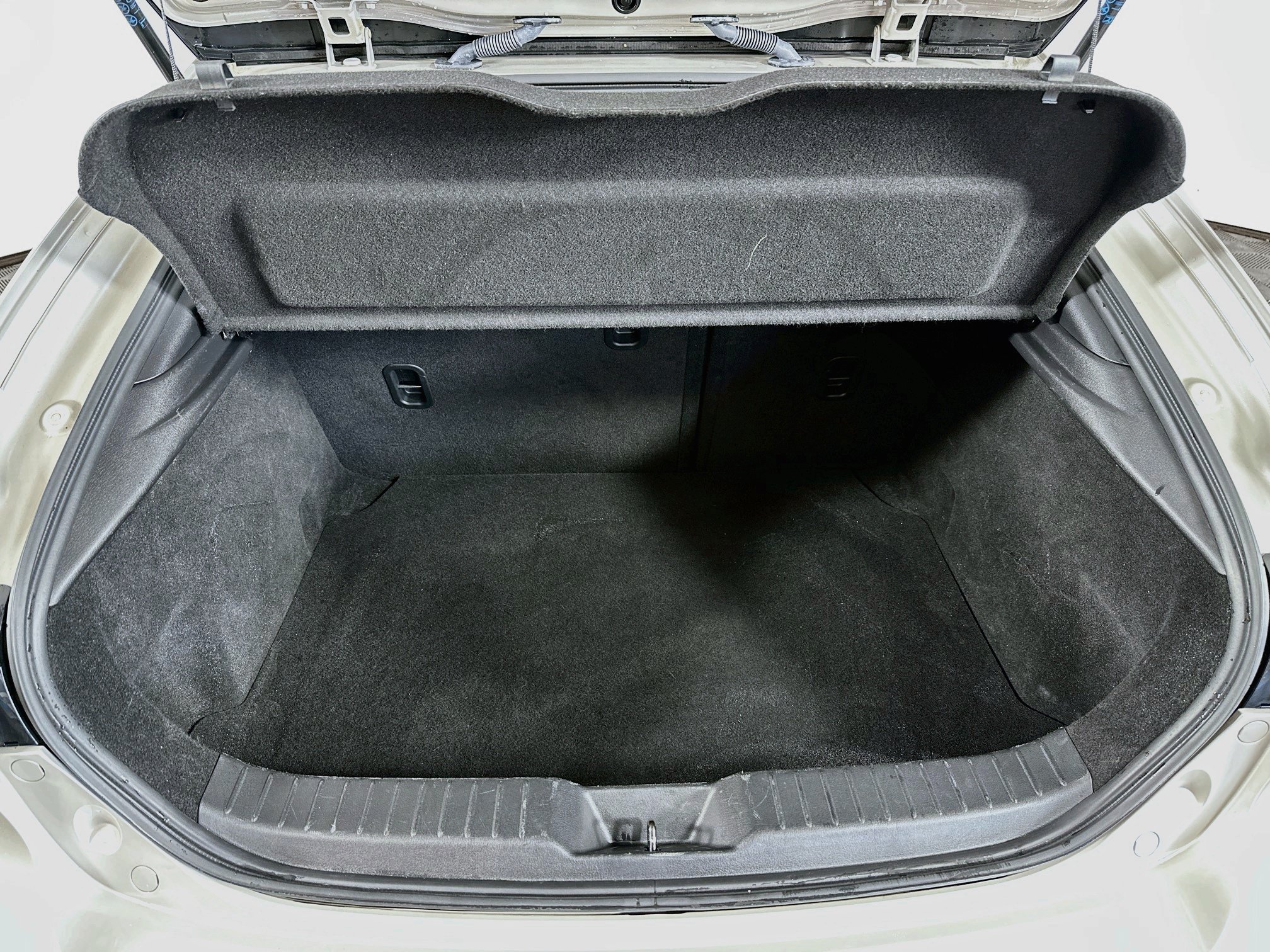 Used 2024 MAZDA MAZDA3 s FWD image 24