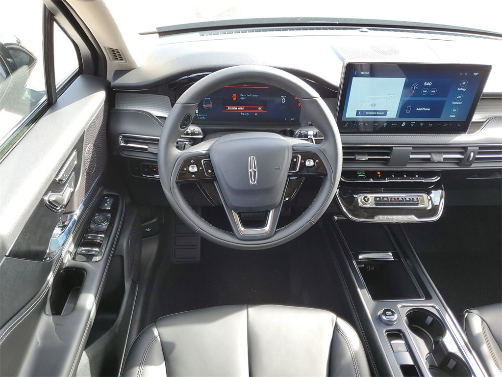 New 2026 Lincoln Corsair Premiere image 16