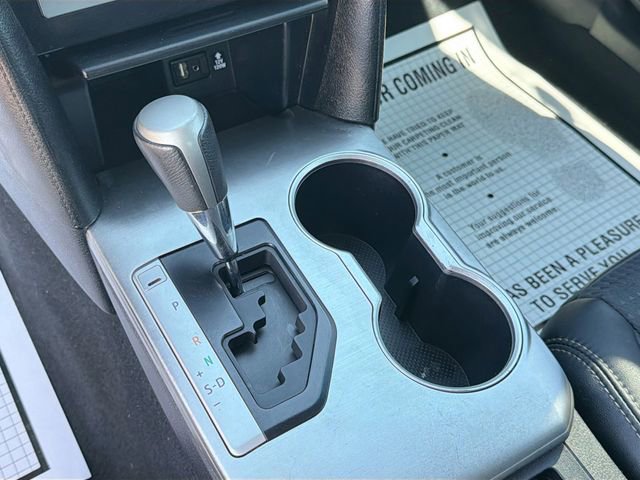 Used 2013 Toyota Camry SE image 24