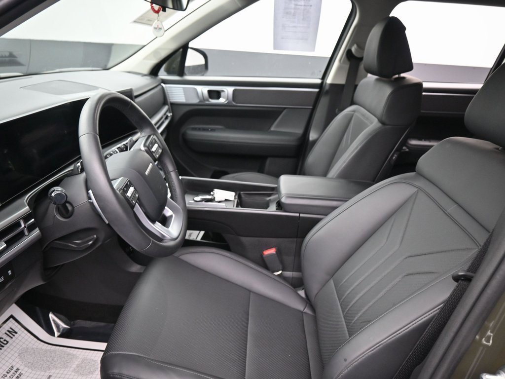 Used 2025 Hyundai Santa Fe SEL w/ Tow & Go Package image 22