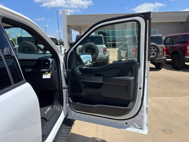 New 2026 Ford F150 XLT w/ Equipment Group 302A MID RWD image 36